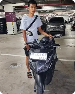 VARIO 125